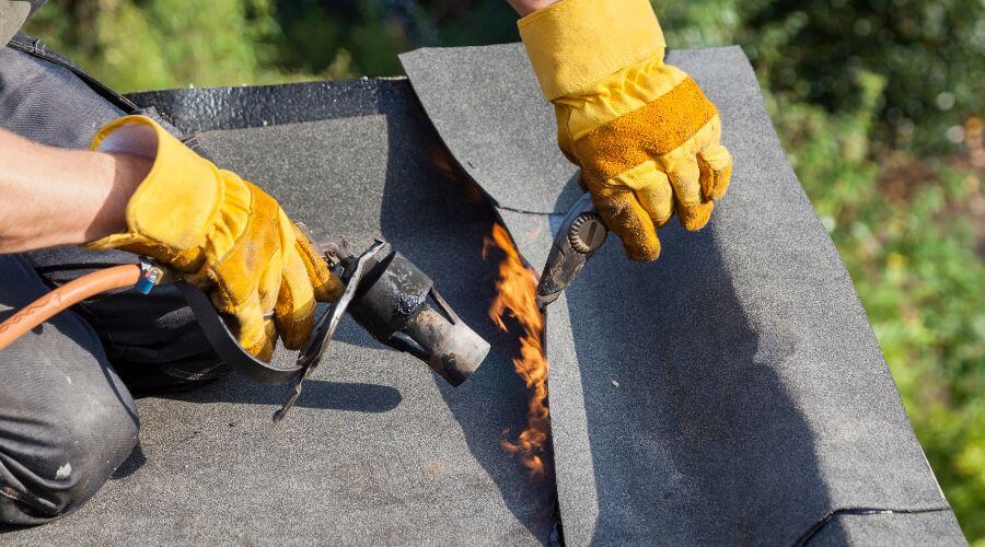 Professional flood damage restoration services in Mount Storm, WV